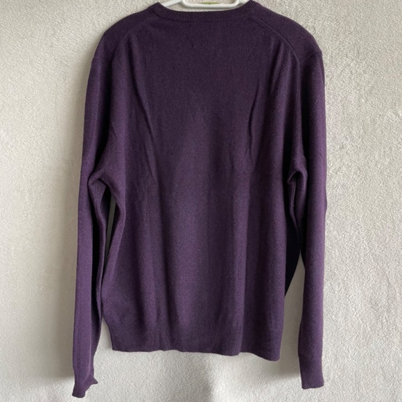 Black Brown 1826 100% Cashmere V Neck Sweater. - Picture 2 of 6